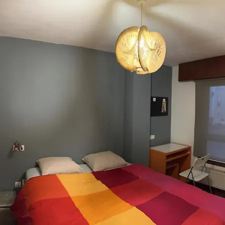 Zona Ria Do Burgo Apartment